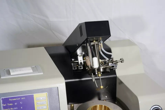 ASTM D93 W pełni automatyczny sprzęt do analizy oleju Zamknięty kubek Tester punktów zapłonu