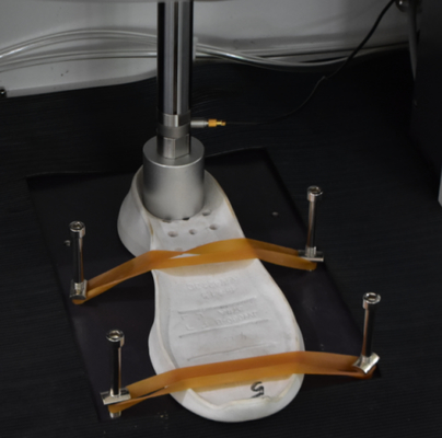 Tester uderzeniowy SATRA TM 142, 8,5 kg, ciężar spadający 11,9 kg