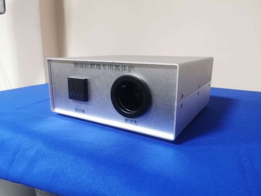 Dobra cena. Ekran dotykowy Kalibracja termometru na podczerwień Specjalny piec Blackbody z łatwą obsługą w Internecie